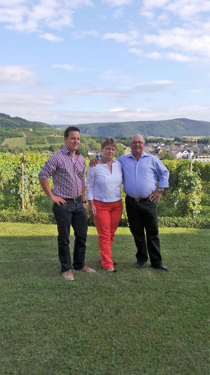 Wein- Und Gaestehaus Genetsch Лизер Екстериор снимка